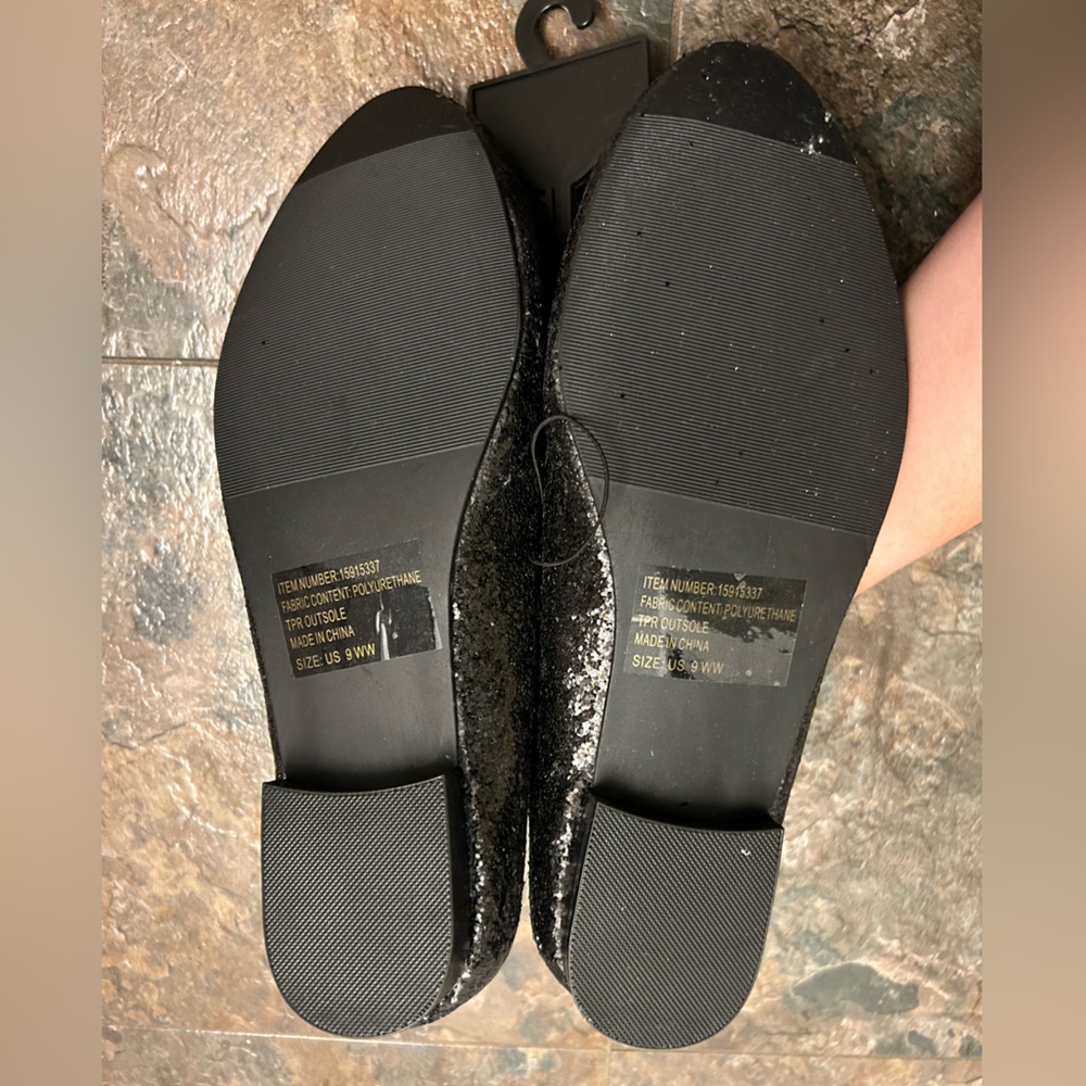 Black Minnie Mouse Sequin Loafers - Women - Picture 7 of 10
